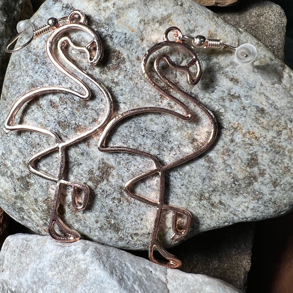 🔥Flamingo wire earrings - Picture 3 of 3